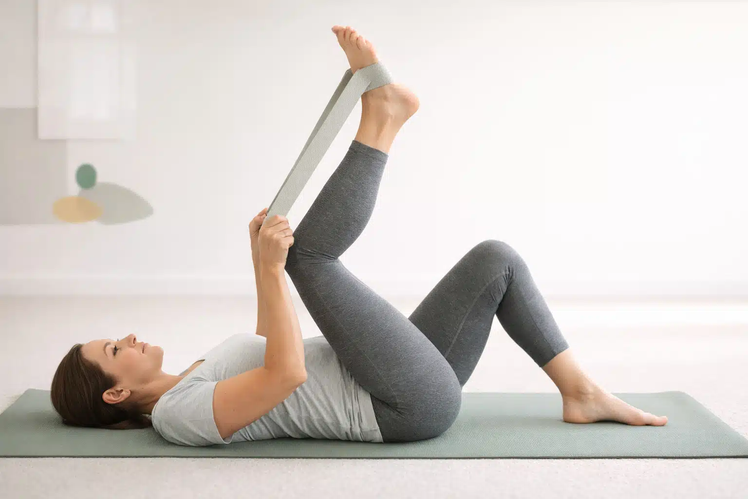 Home Exercises for Acute Sciatica: Stretches That Bring Relief